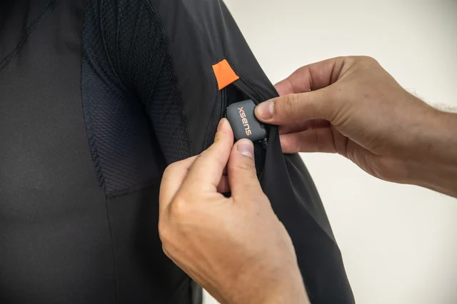 xsens sensor and suit